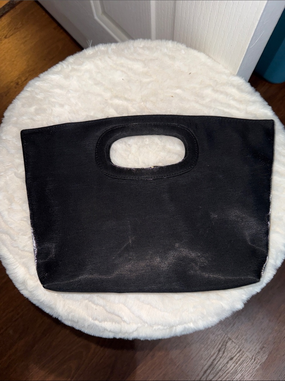 La Regale Classic Black Cutout-Handle Women’s Tote